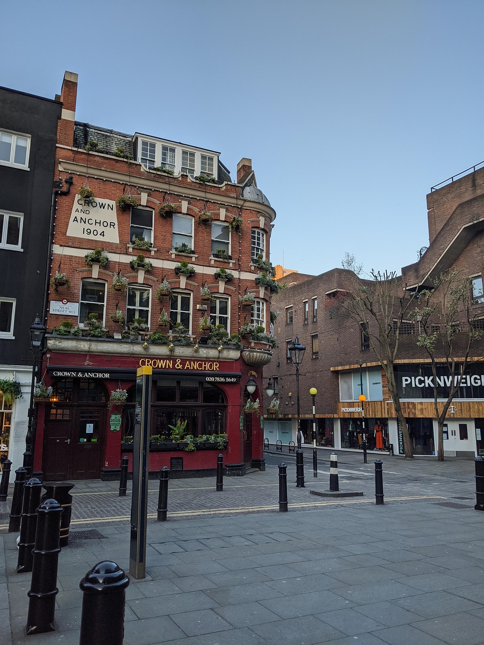 Covent Garden / Seven Dials in Londen, gefotografeerd in 2020; sfeerbeeld bij de wijk waar Rules staat.